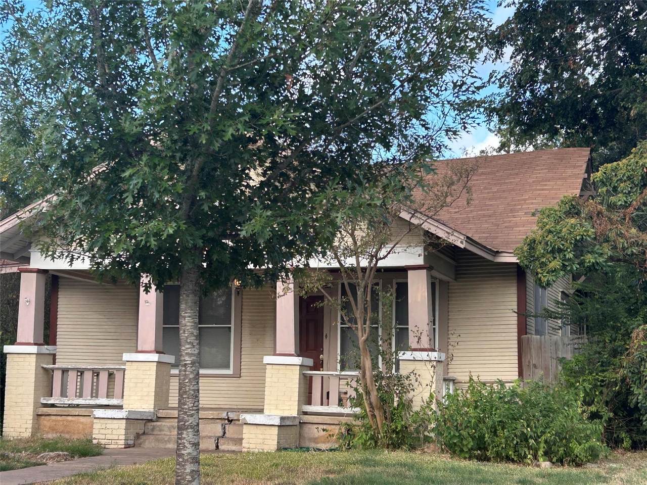 413 Fowzer St - Photo 1