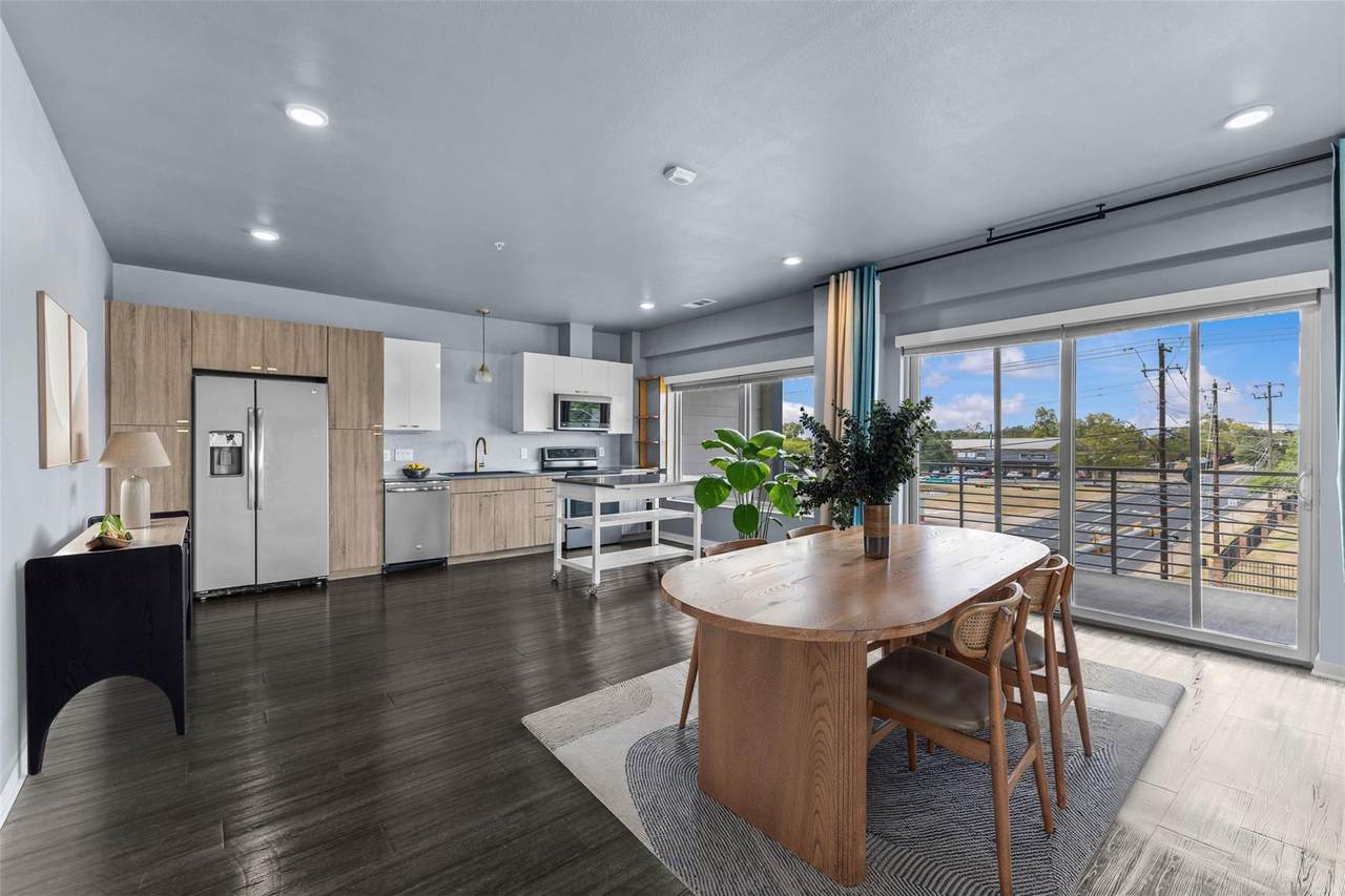 4361 Congress Ave - Photo 1