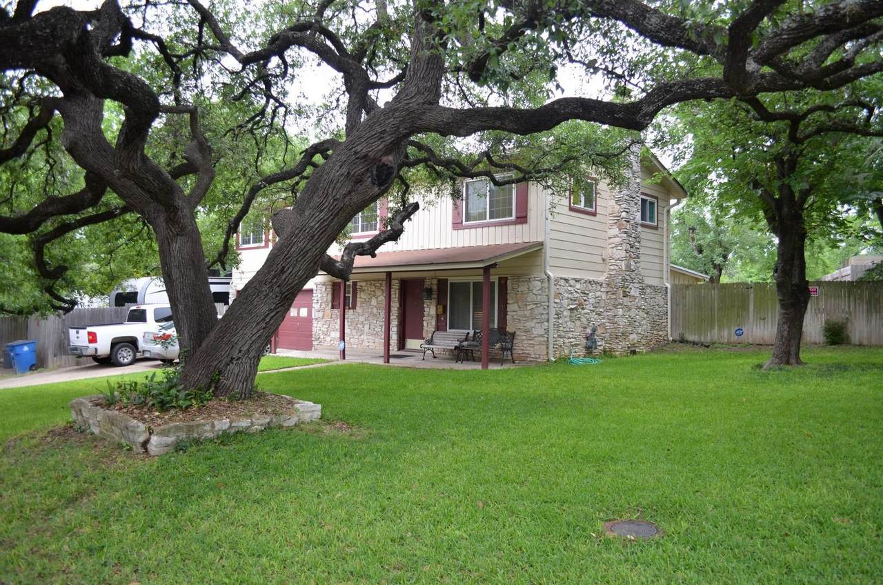907 Pepperell Ct - Photo 1