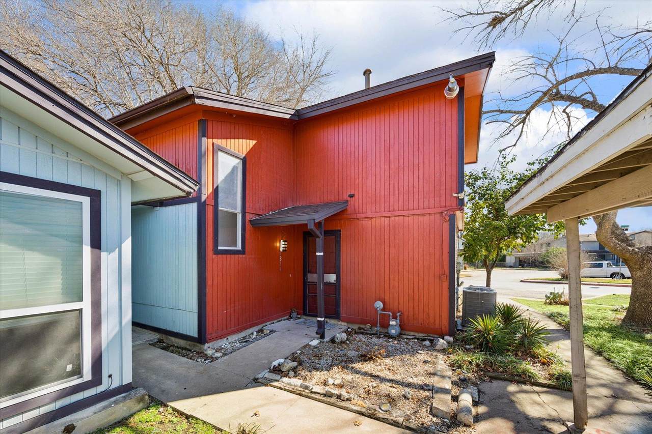 4814 Misty Slope Ln - Photo 1