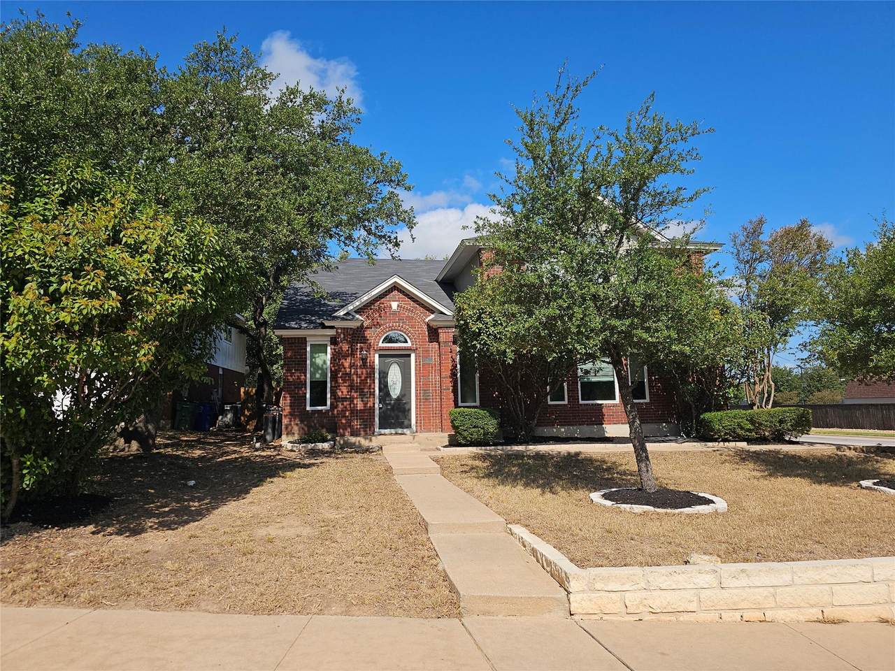 1201 Deer Grove Dr - Photo 1