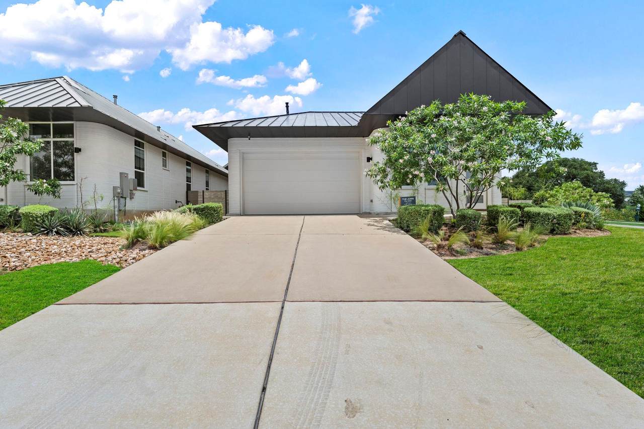 121 Rough Creek Rd - Photo 1