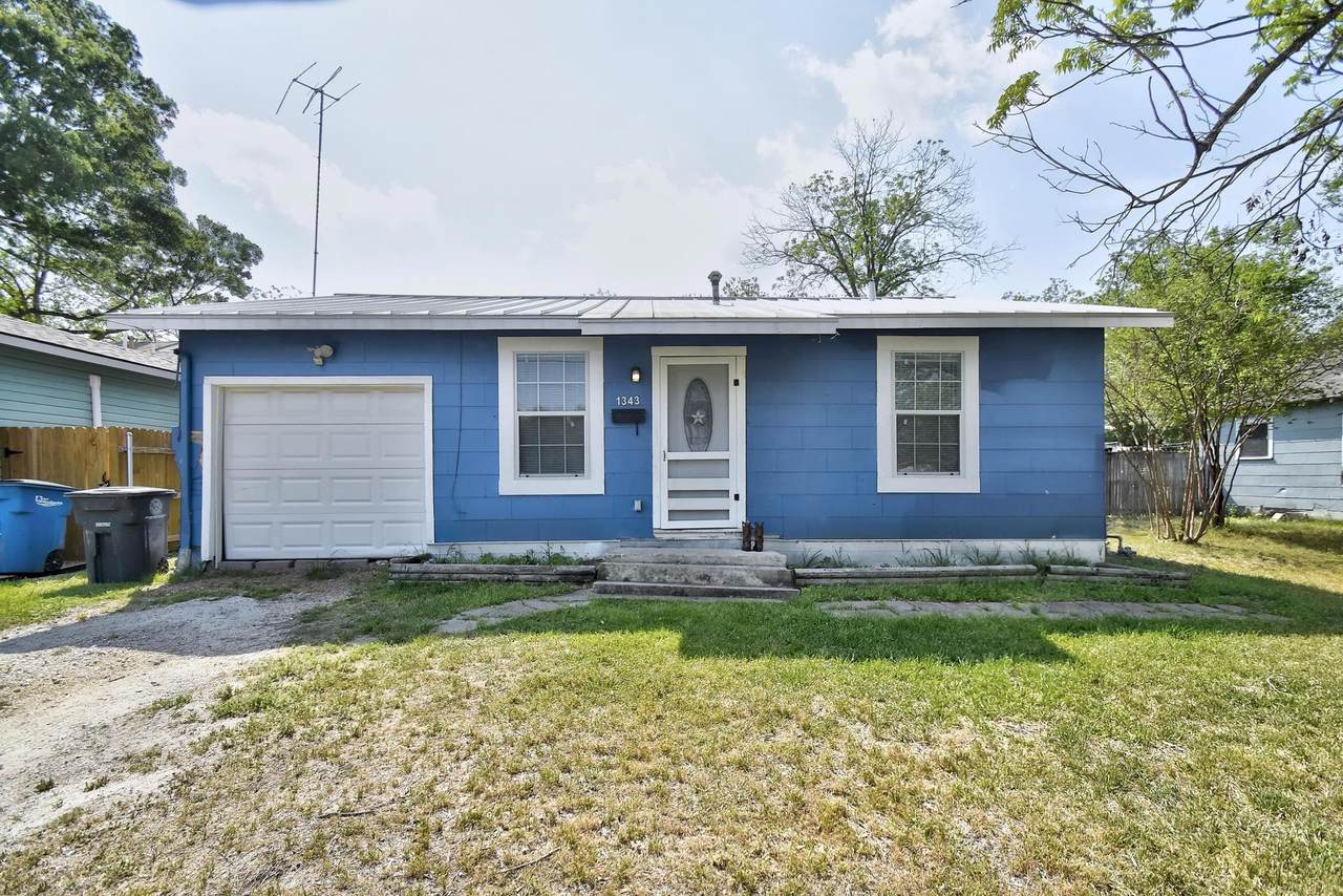 1343 Mills St - Photo 1