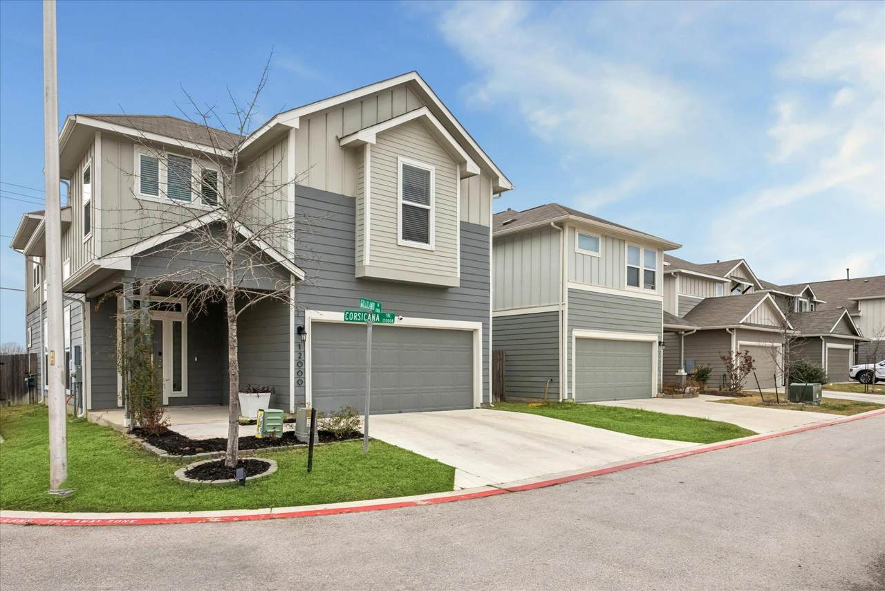 12000 Corsicana Trl - Photo 1