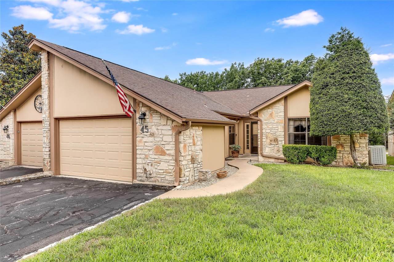 45 Oaks Pl - Photo 1