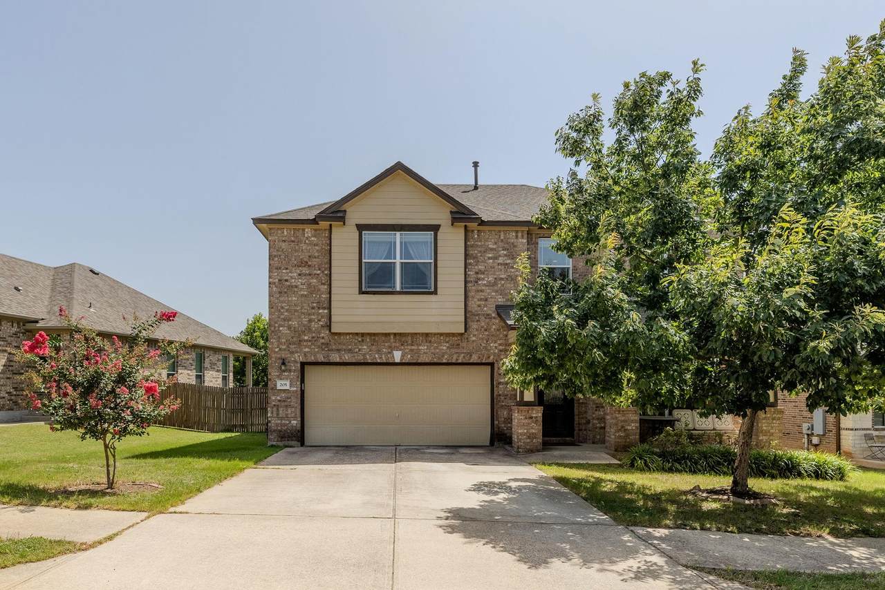 205 Sheepshank Dr - Photo 1