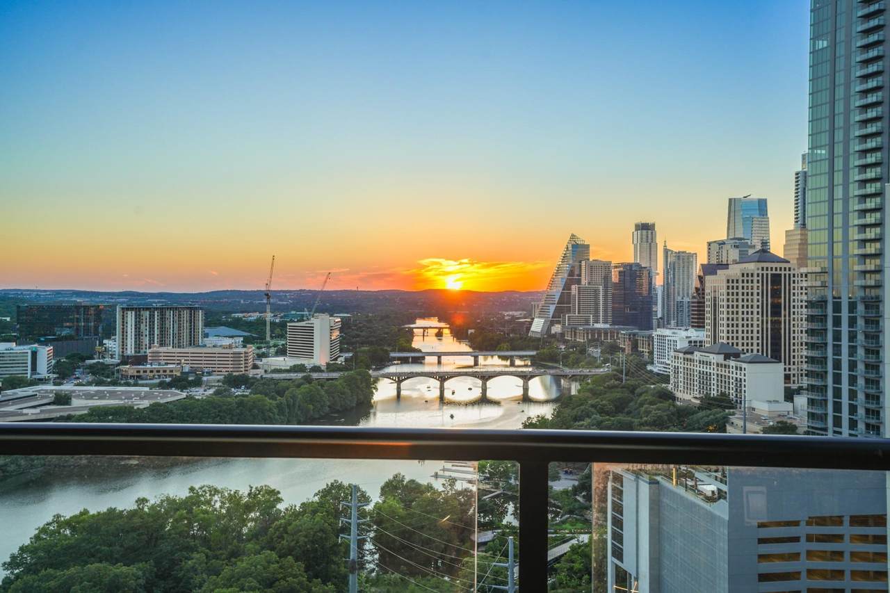 https://bt-photos.global.ssl.fastly.net/austin/1280_boomver_1_7941618-2.jpg