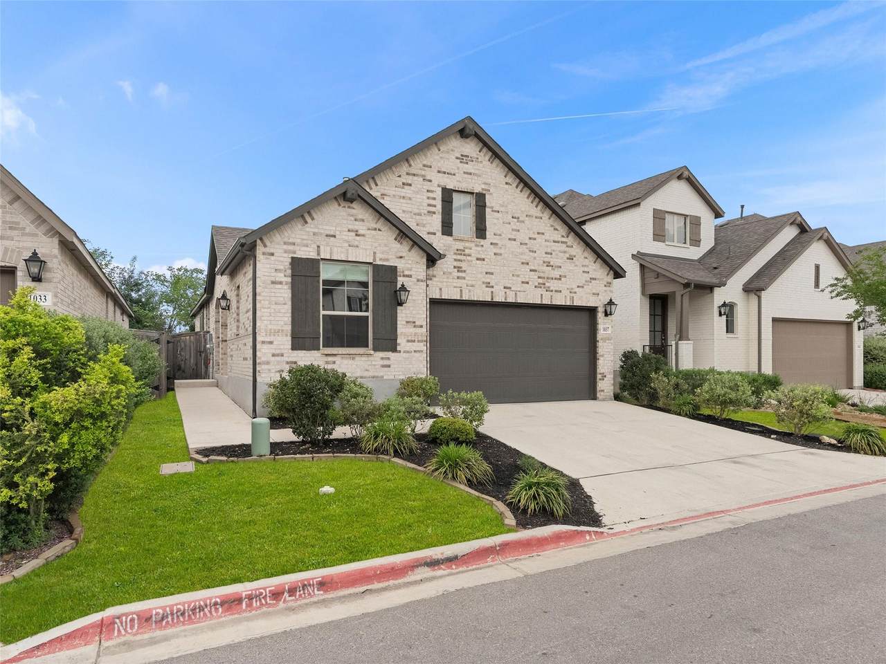 1037 Easy Gruene - Photo 1