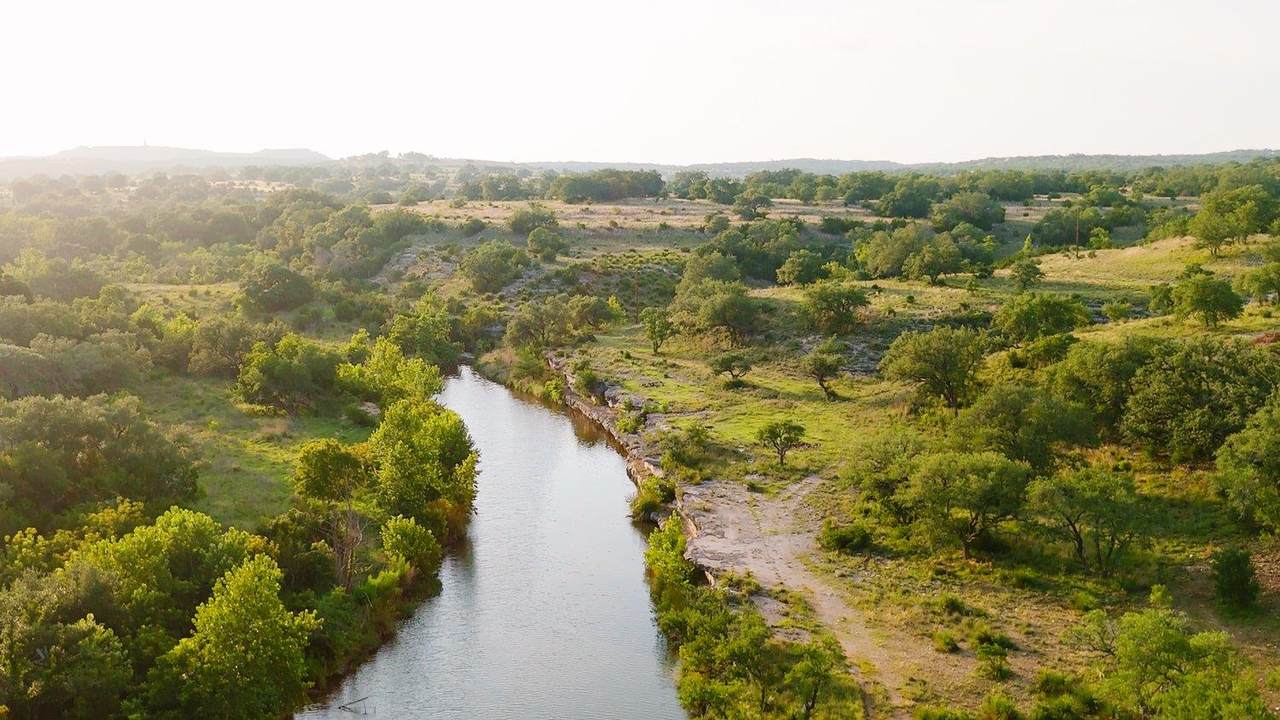 https://bt-photos.global.ssl.fastly.net/austin/1280_boomver_1_7960897-2.jpg