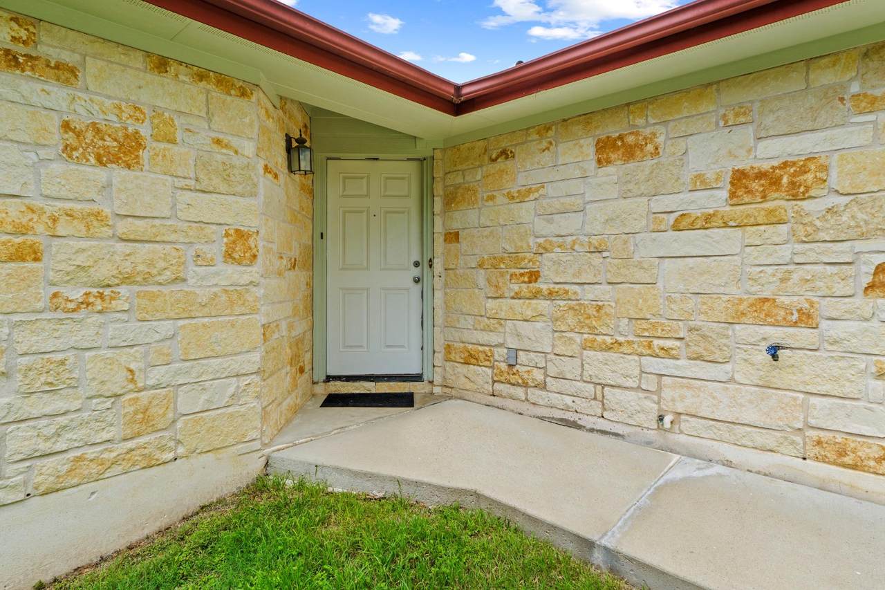https://bt-photos.global.ssl.fastly.net/austin/1280_boomver_1_7975000-2.jpg