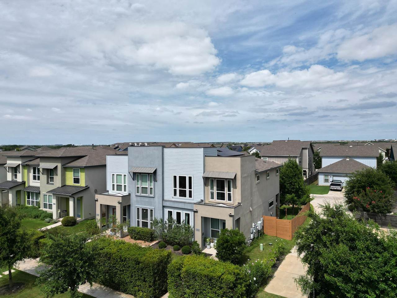 8817 Whitter Dr - Photo 1
