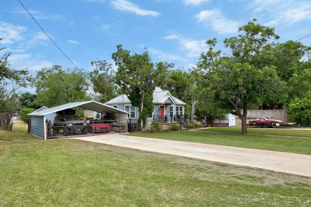 https://bt-photos.global.ssl.fastly.net/austin/1280_boomver_1_8015121-2.jpg