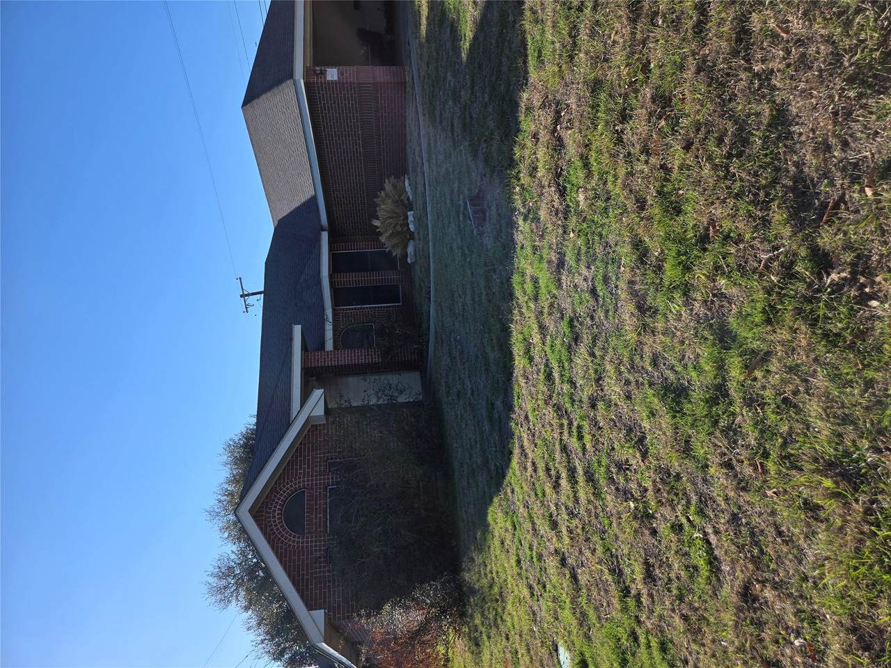 2607 Cherrylawn Dr - Photo 1