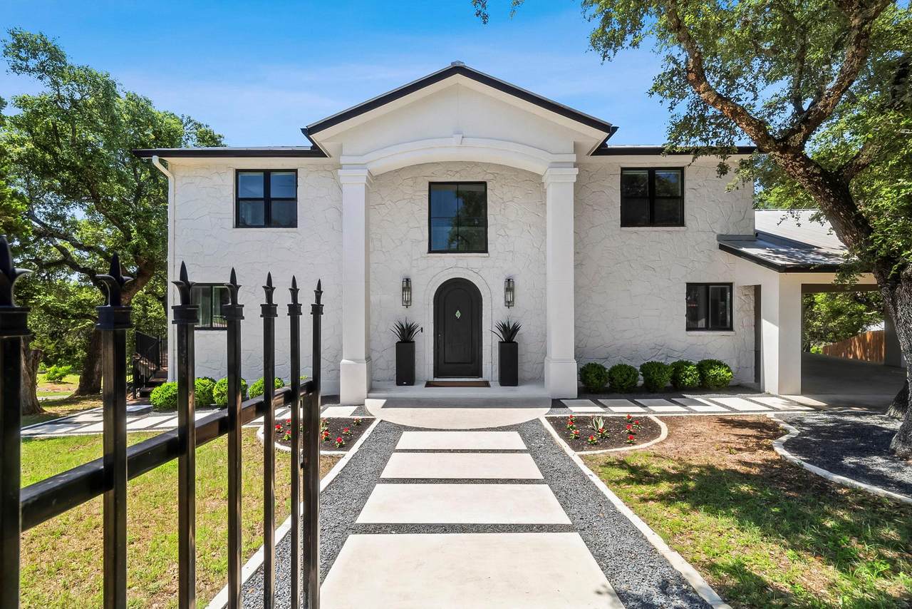 1242 Stagecoach Dr Dr - Photo 1