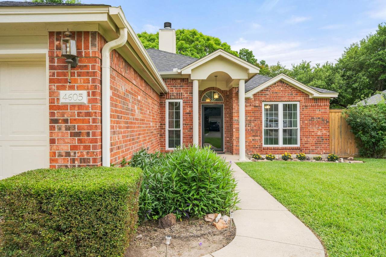 4605 Danbury Dr - Photo 1
