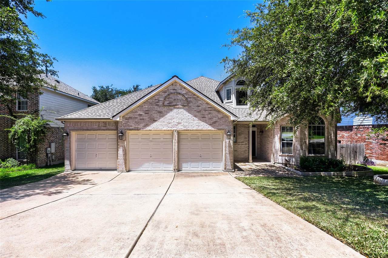 2613 Corabella Pl - Photo 1