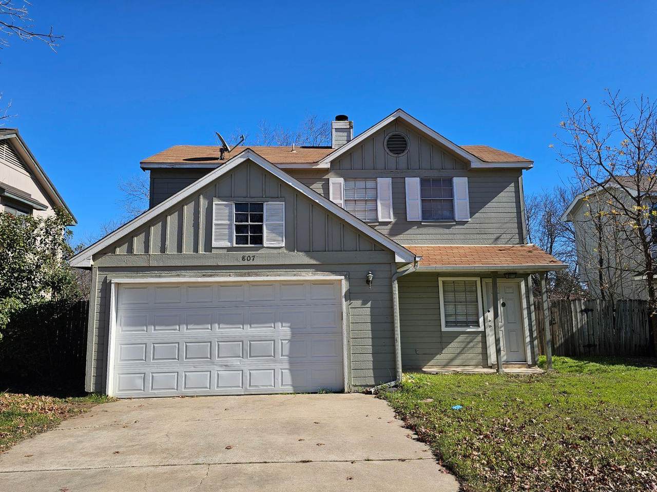 807 Meadowcreek Dr - Photo 1