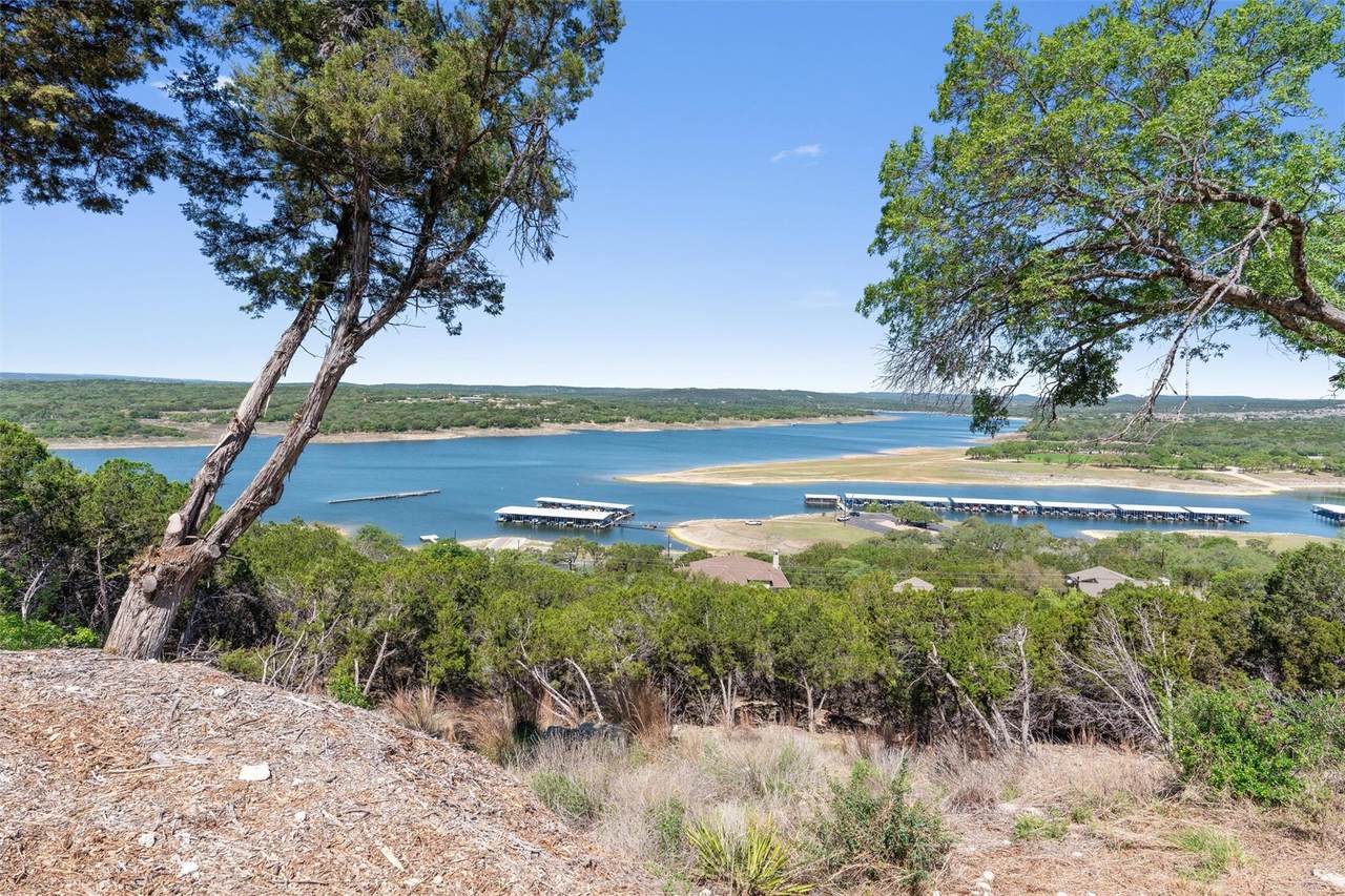 6203 Lakeshore Dr - Photo 1