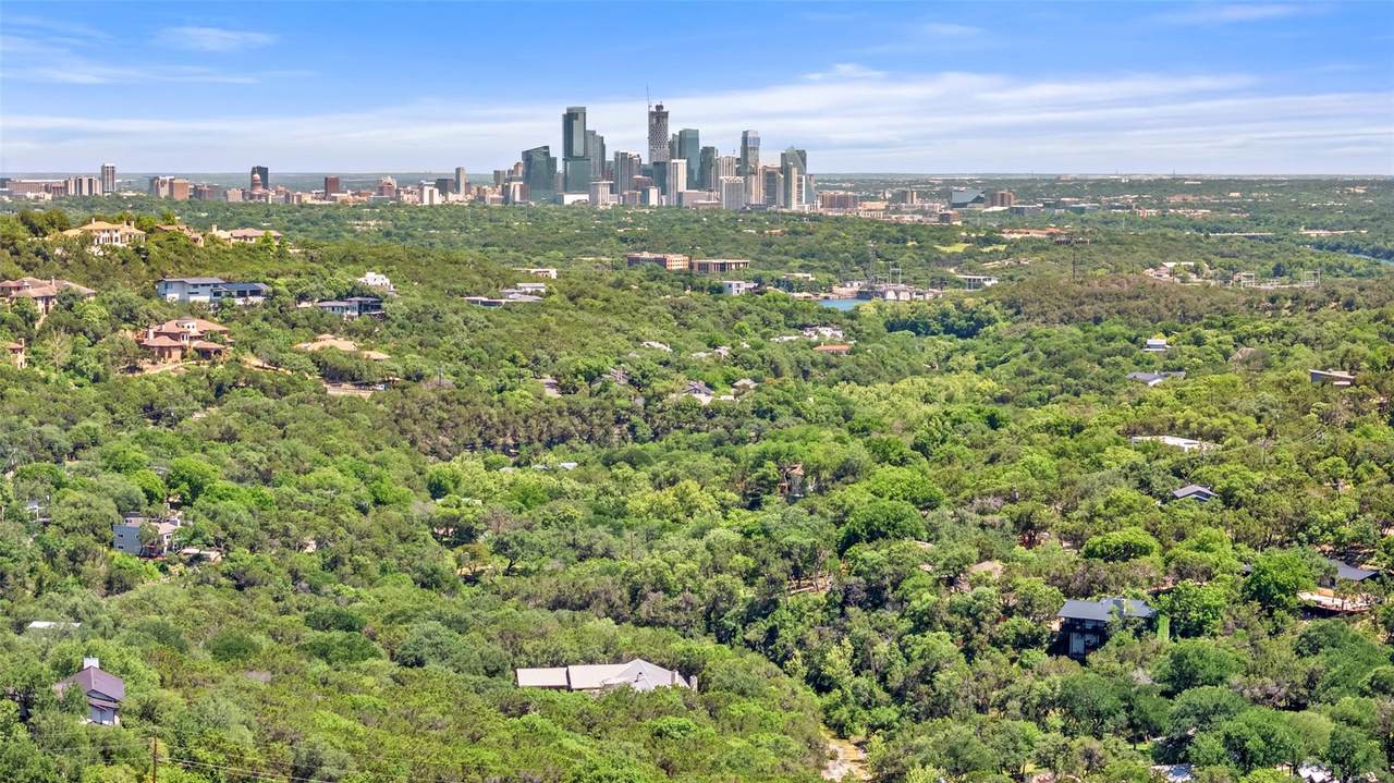 https://bt-photos.global.ssl.fastly.net/austin/1280_boomver_1_8213495-2.jpg