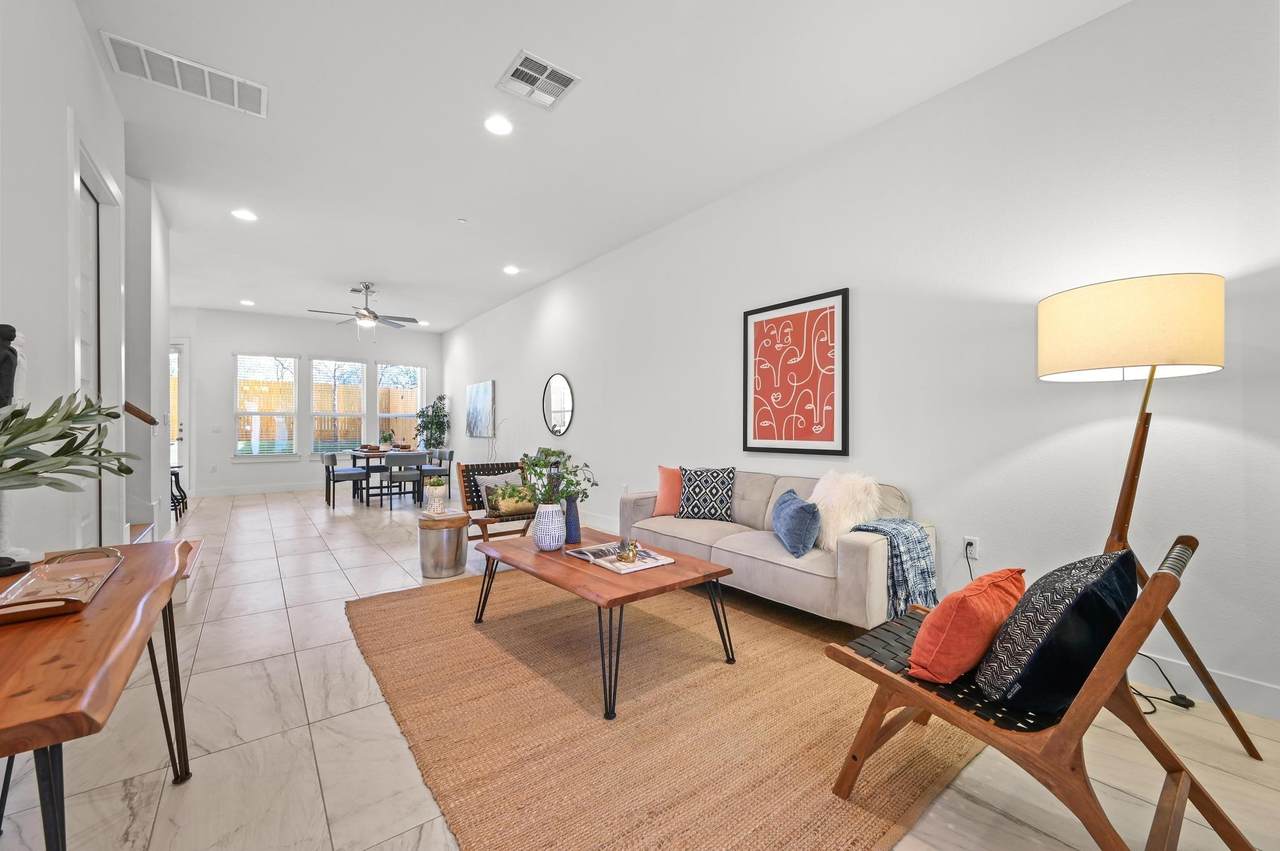 8922 Menchaca Rd - Photo 1