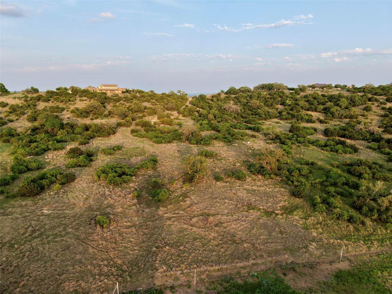 https://bt-photos.global.ssl.fastly.net/austin/1280_boomver_1_8276280-2.jpg