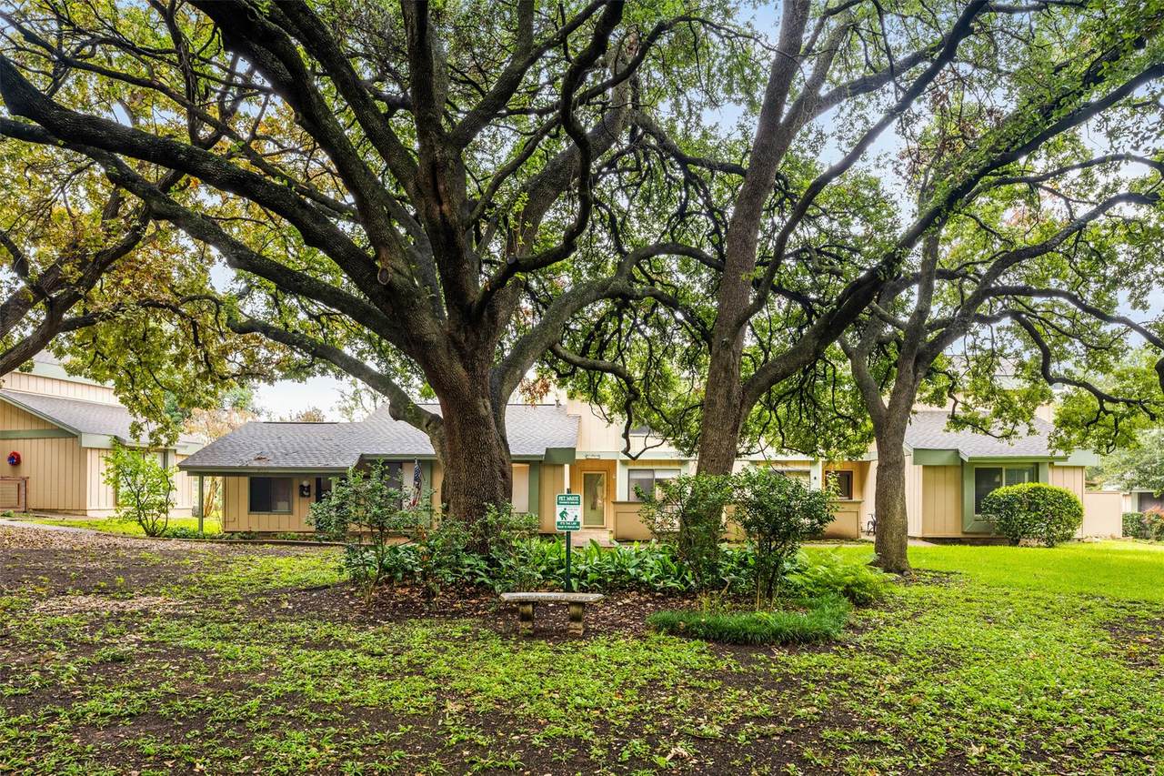 9520 Quail Village Ln - Photo 1