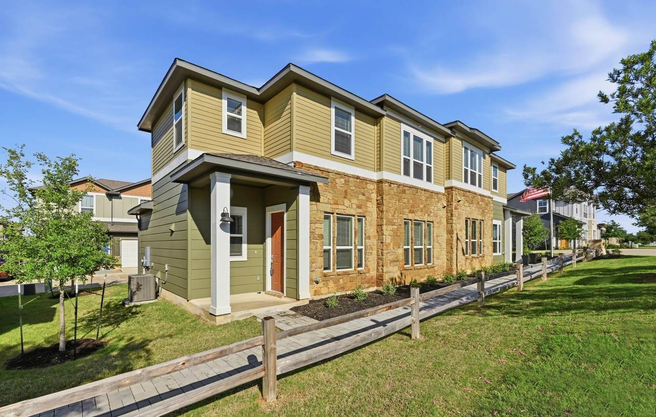 1020 Vista View Dr - Photo 1