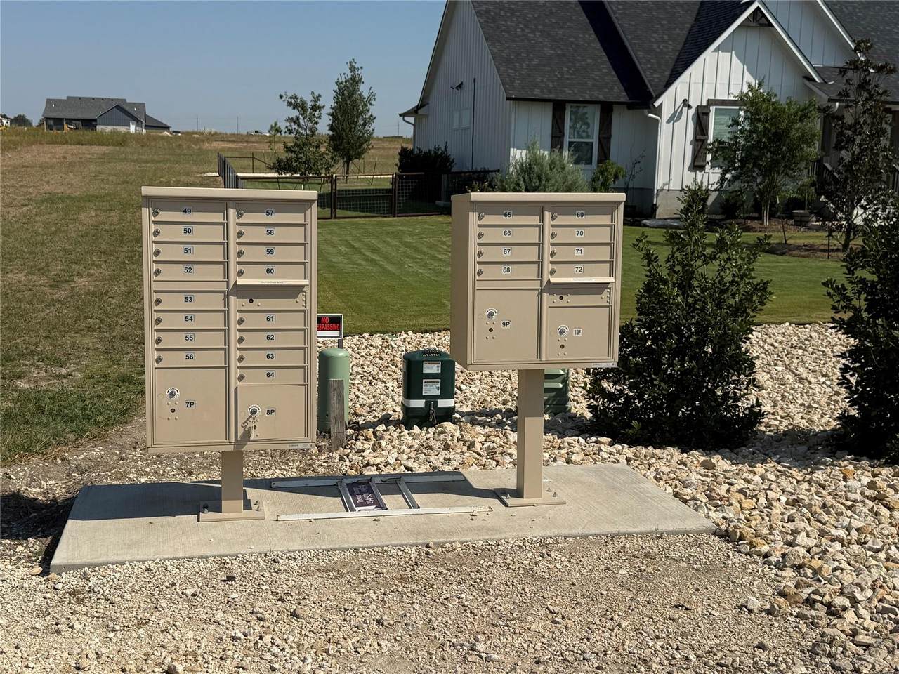https://bt-photos.global.ssl.fastly.net/austin/1280_boomver_1_8328910-2.jpg
