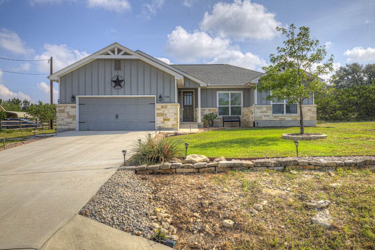 1720 Rocky Ridge Loop - Photo 1