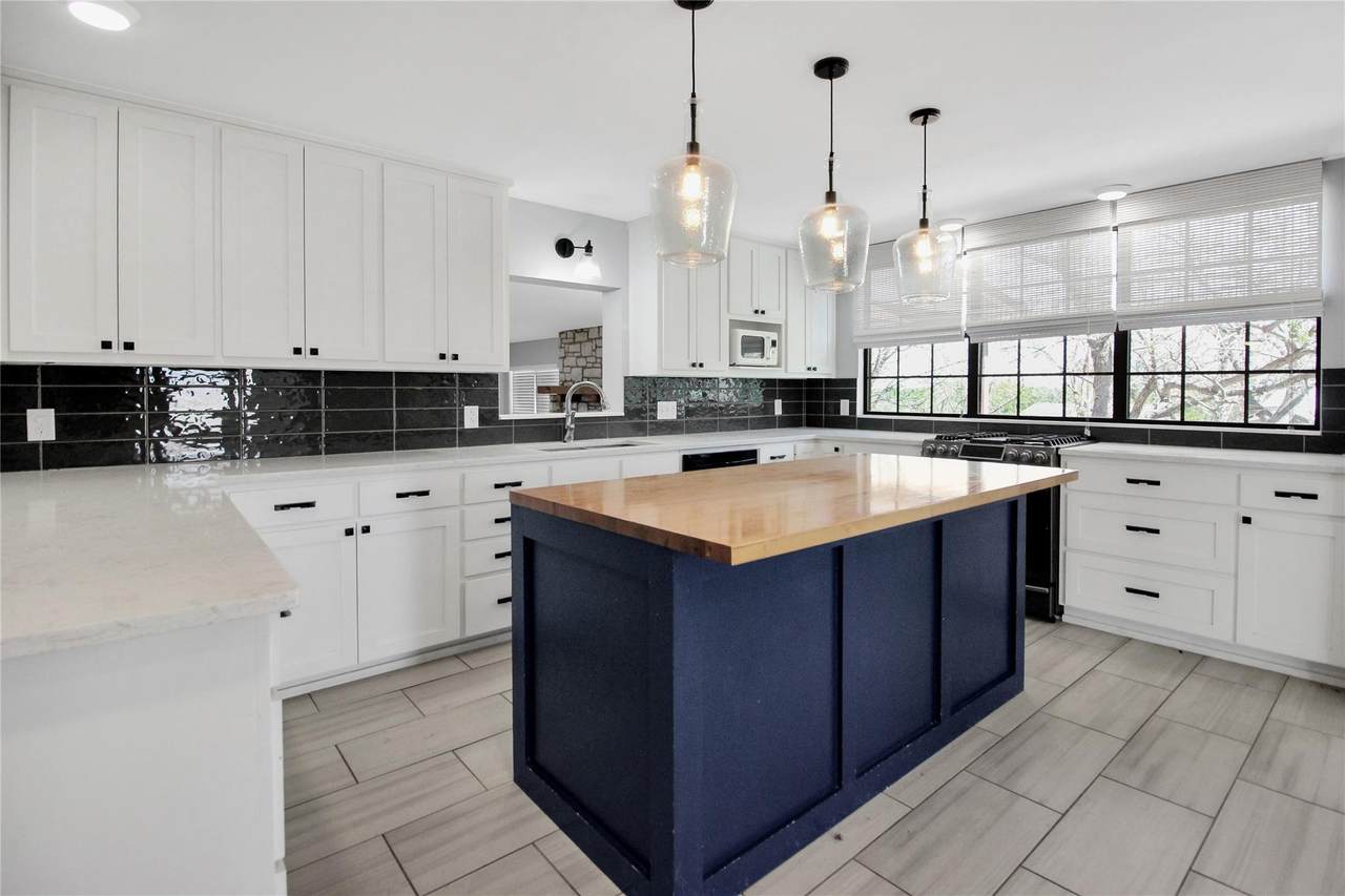 6400 Fm 1105 - Photo 1