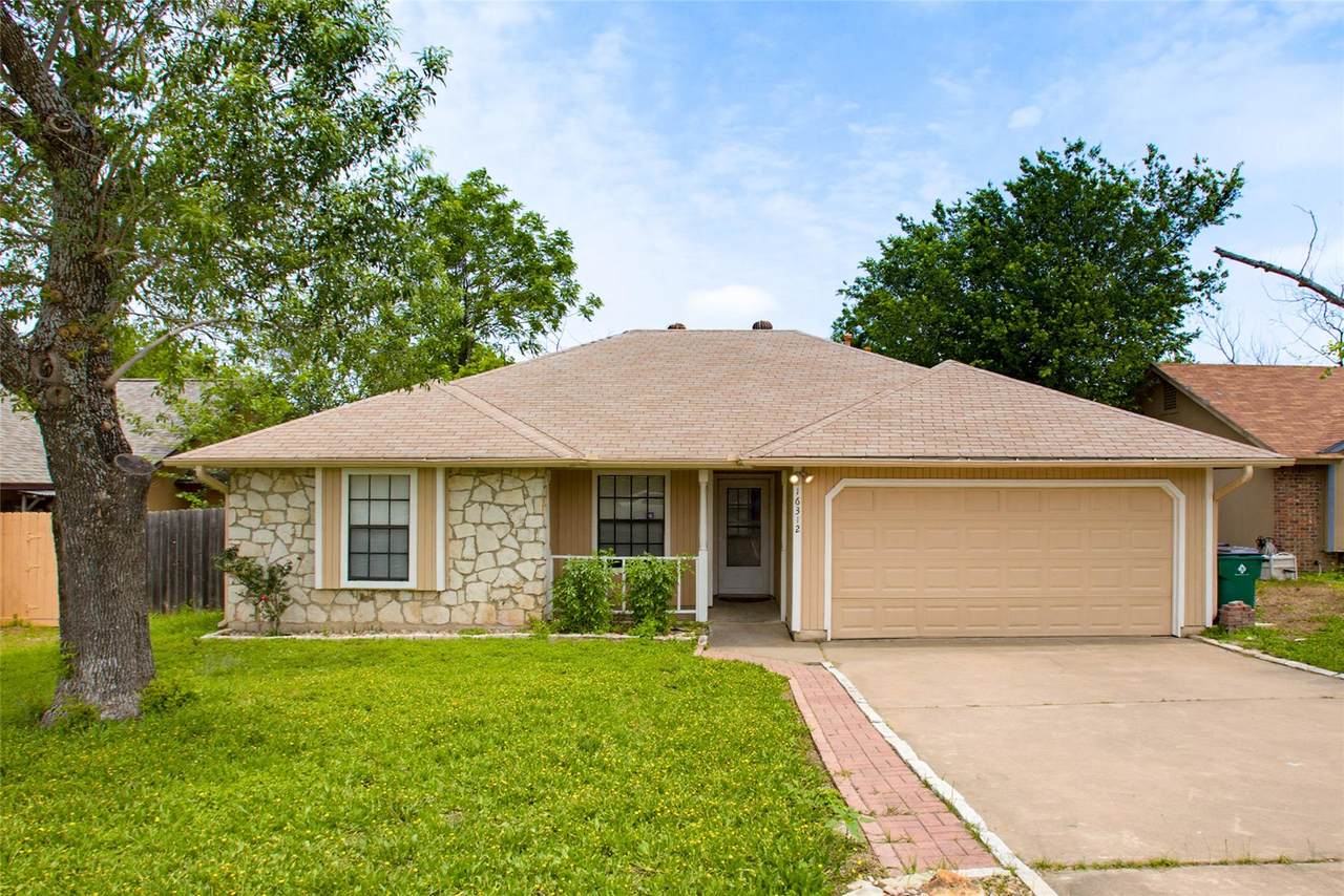 16312 Edgemere Dr - Photo 1