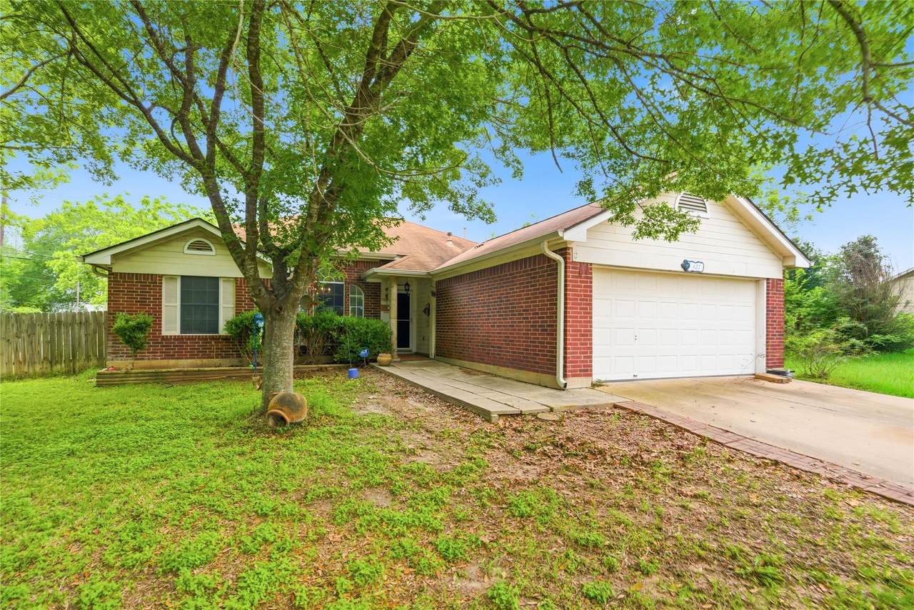 1427 Crete Ln - Photo 1