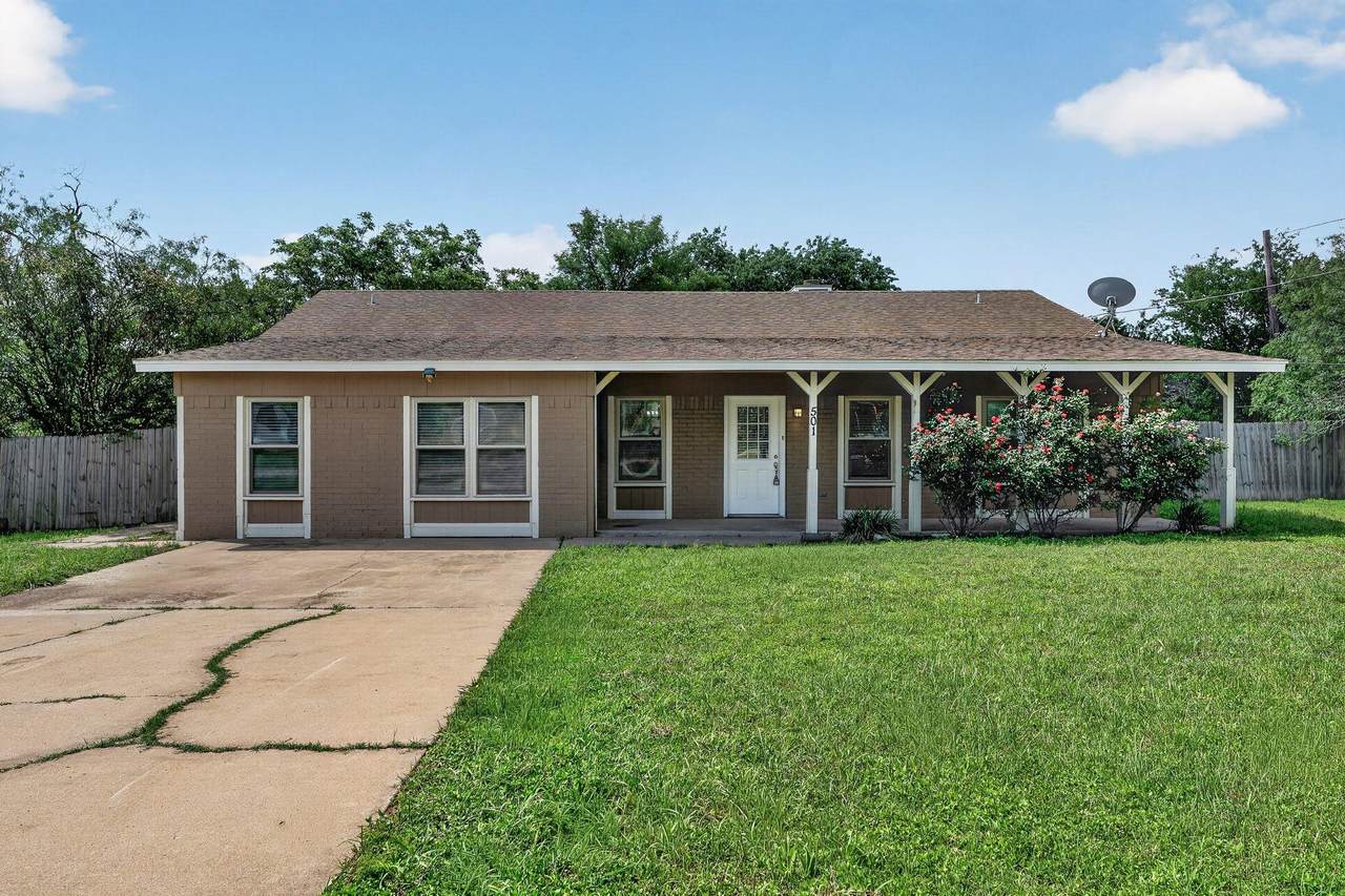 501 Possum Trot St - Photo 1