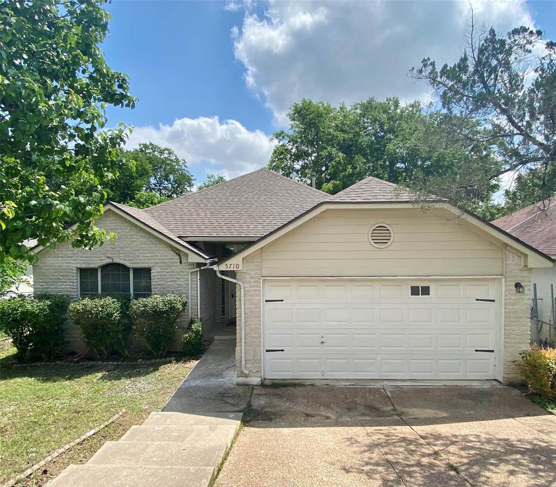 5710 Lark Creek Dr - Photo 1