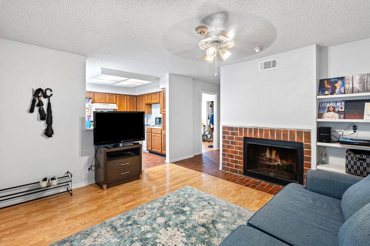 2110 Rio Grande St - Photo 1