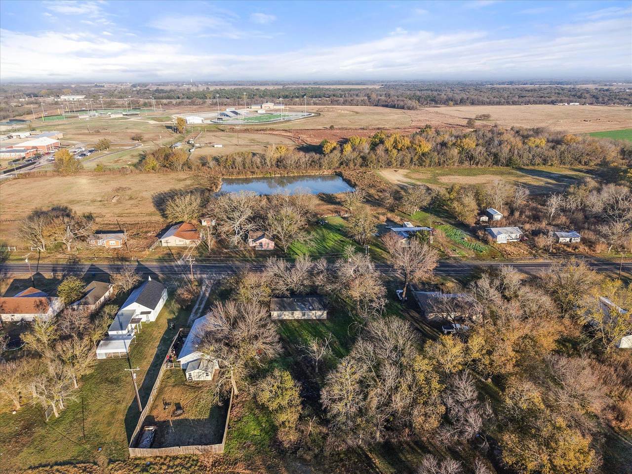 315 Fm 709 Rd - Photo 1