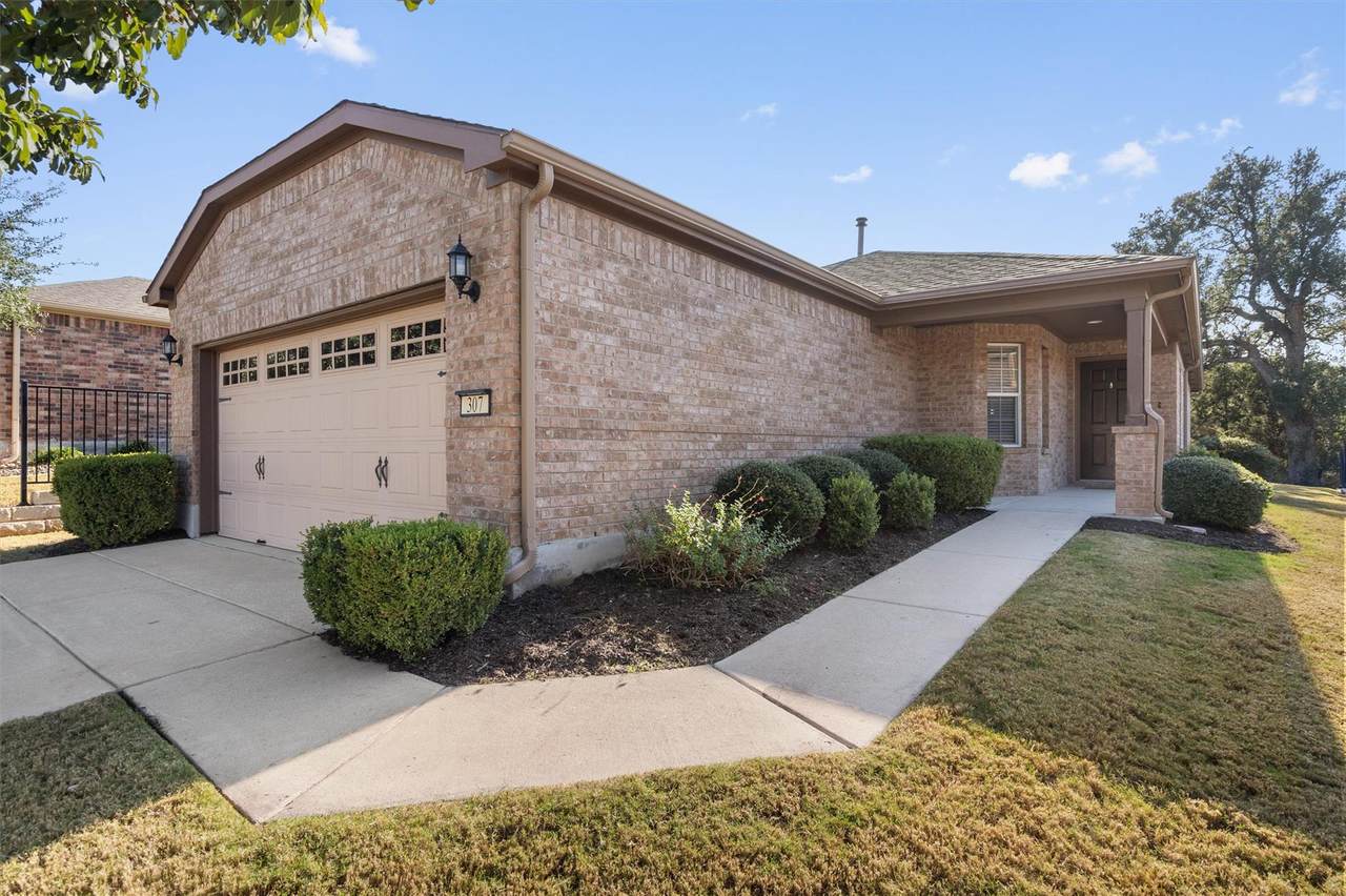 307 Kickapoo Creek Ln - Photo 1