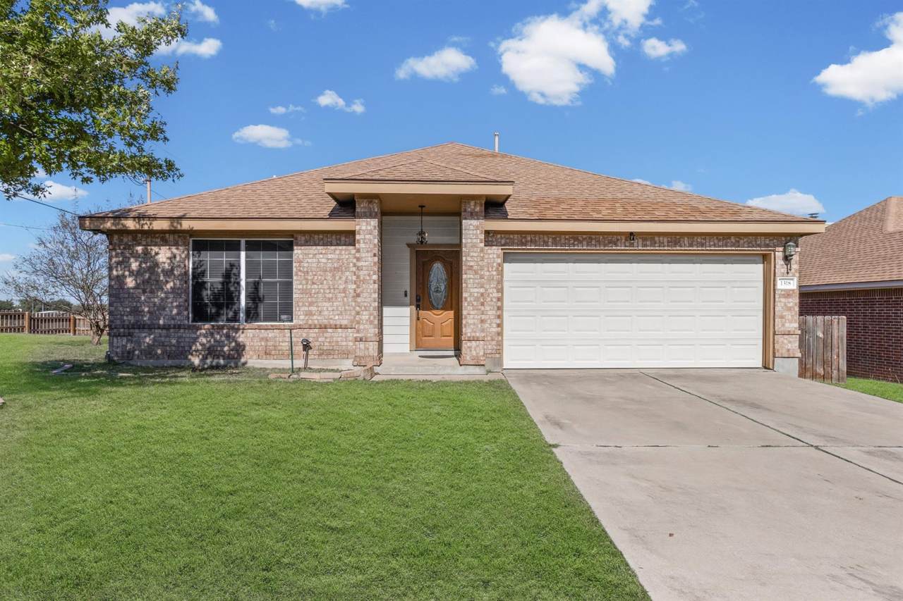 1318 Settlers Valley Dr - Photo 1