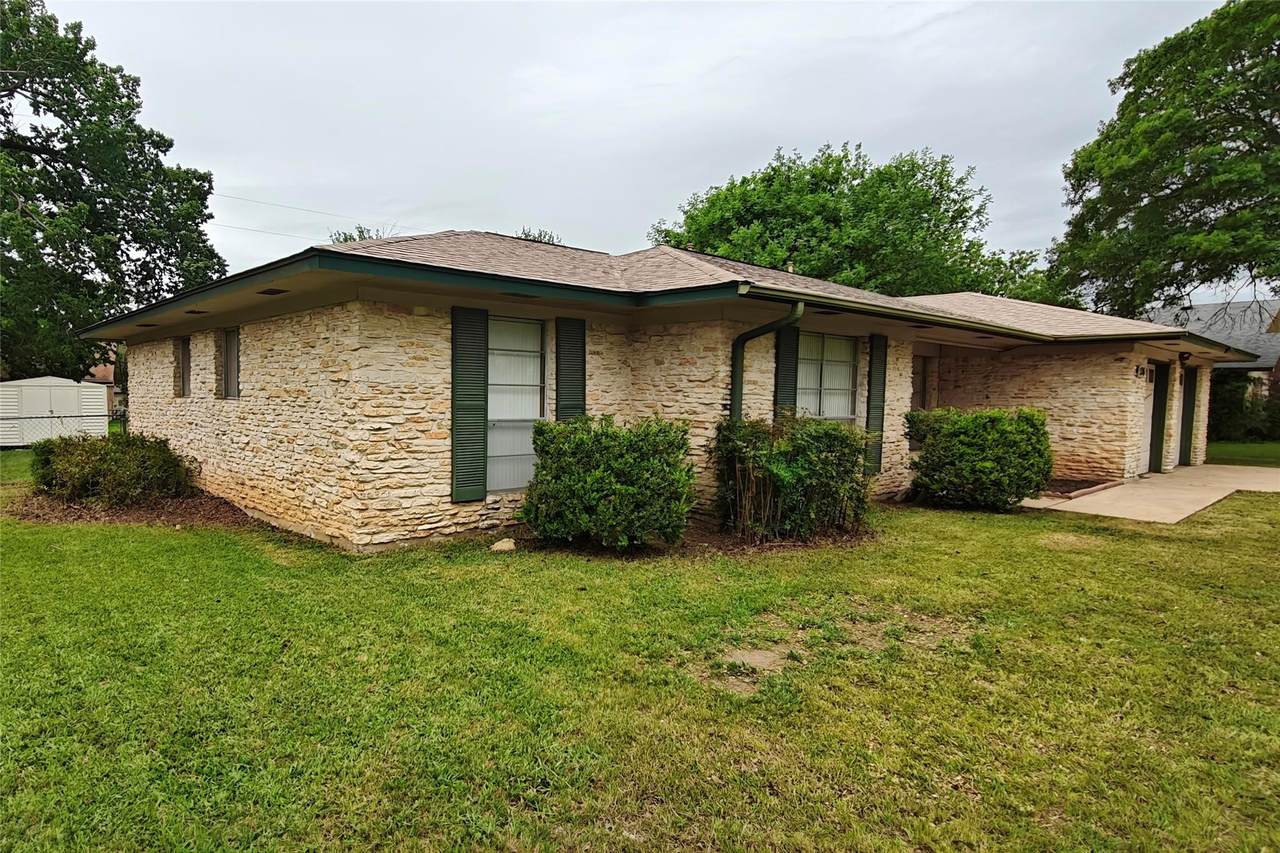 https://bt-photos.global.ssl.fastly.net/austin/1280_boomver_1_8518752-2.jpg