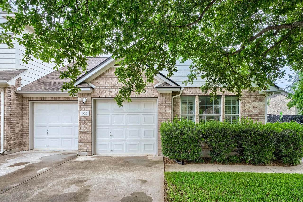 302 Ryan Ln - Photo 1