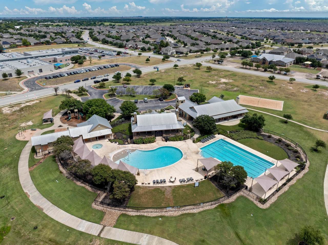 https://bt-photos.global.ssl.fastly.net/austin/1280_boomver_1_8557266-2.jpg