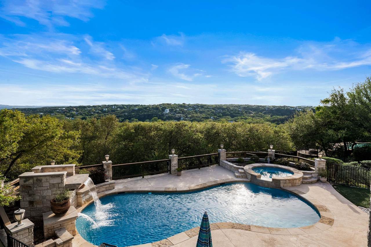 https://bt-photos.global.ssl.fastly.net/austin/1280_boomver_1_8569928-2.jpg