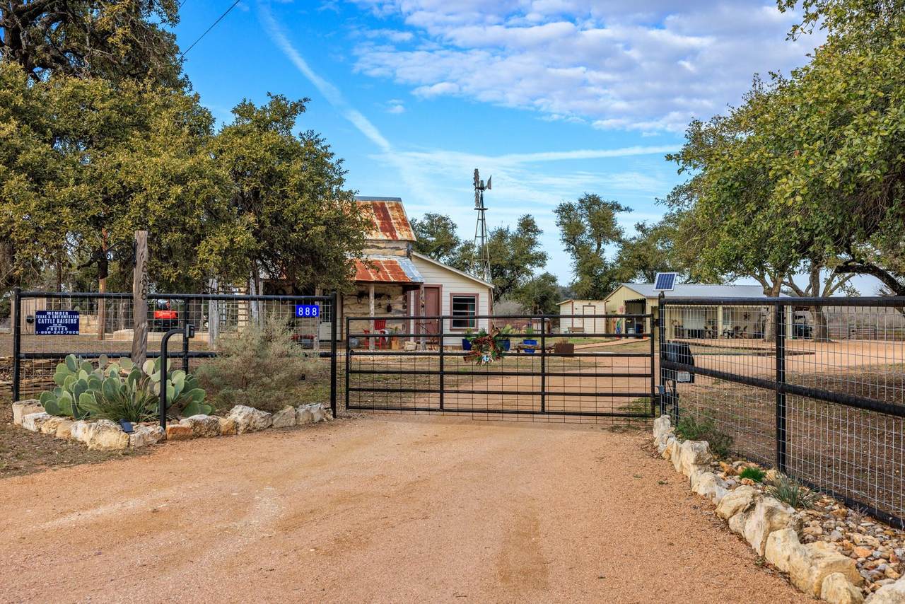 888 Dietrich Rd - Photo 1