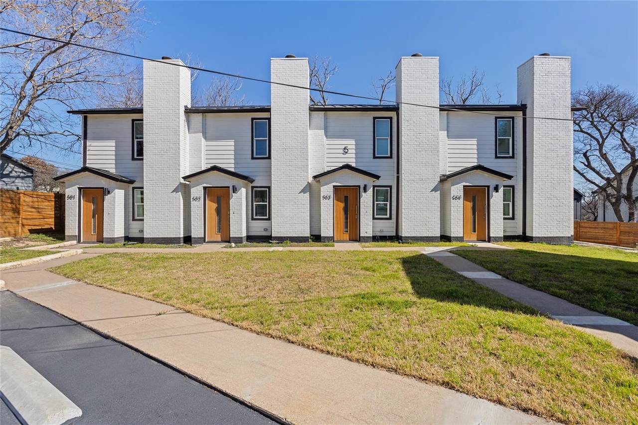 2706 Wheless Ln - Photo 1