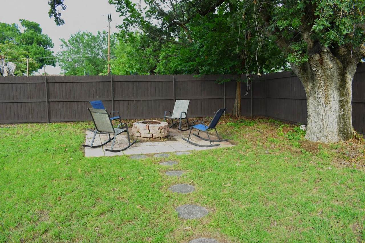 https://bt-photos.global.ssl.fastly.net/austin/1280_boomver_1_8572998-2.jpg