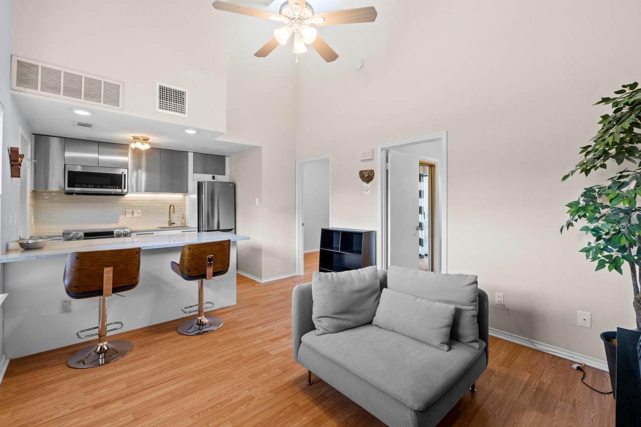 601 Nelray Blvd - Photo 1