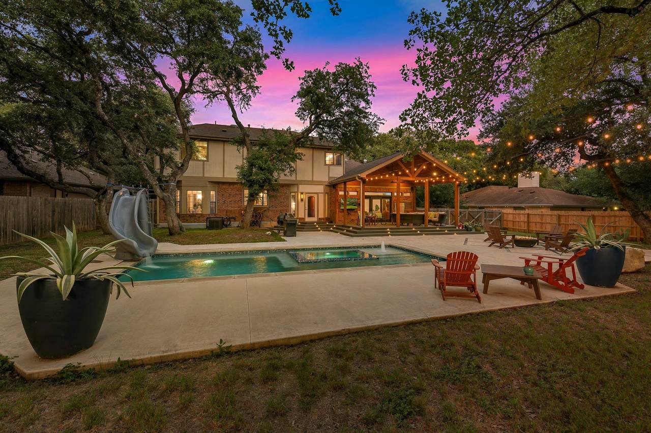 10712 Shackelford Dr - Photo 1