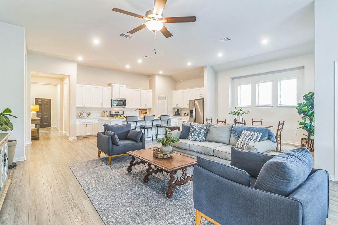 7901 Sunrise Ravine Pass - Photo 1