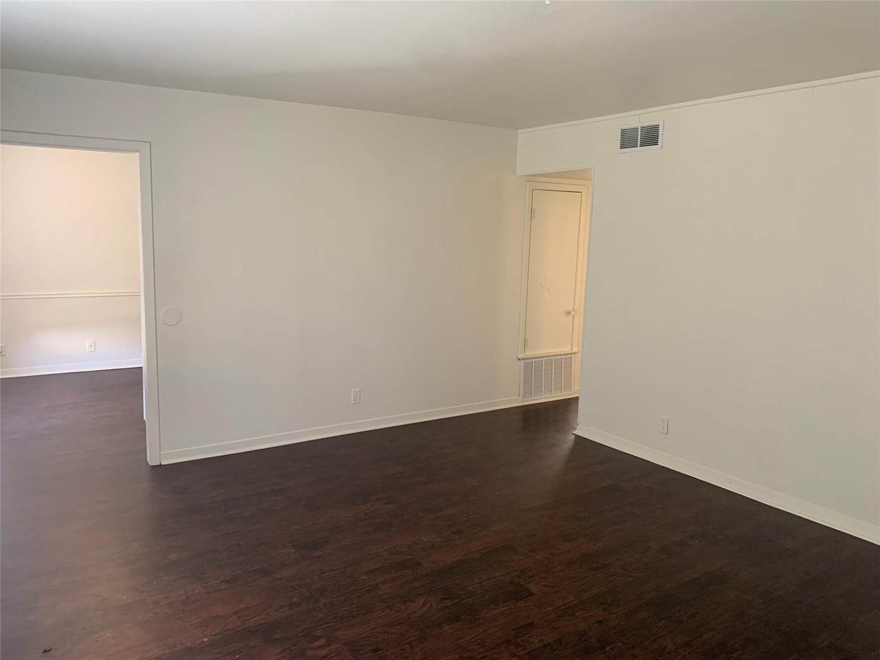 1918 Hearthstone Dr - Photo 1