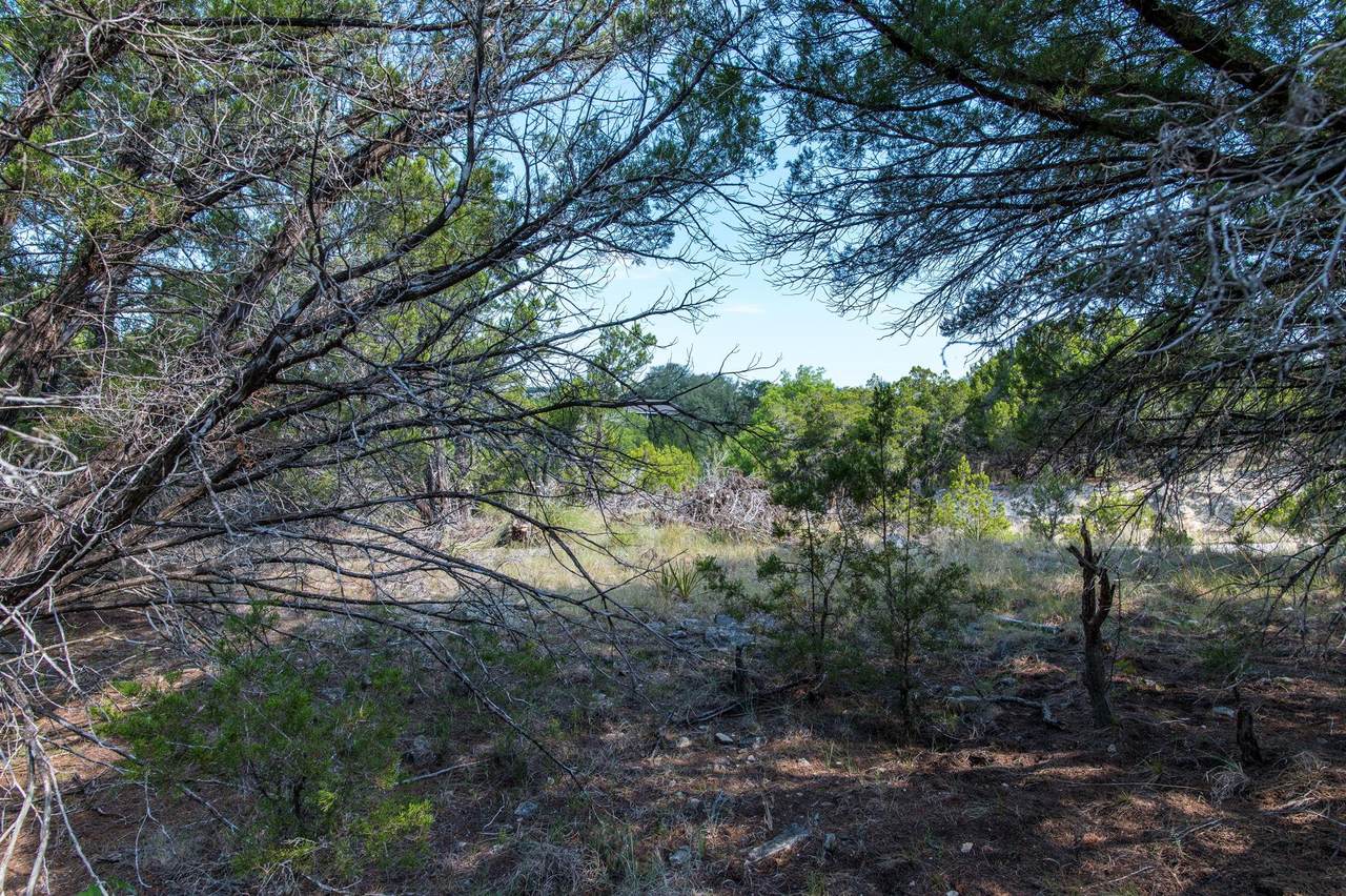 20011 Colonial Ln - Photo 1